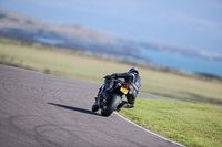 anglesey-no-limits-trackday;anglesey-photographs;anglesey-trackday-photographs;enduro-digital-images;event-digital-images;eventdigitalimages;no-limits-trackdays;peter-wileman-photography;racing-digital-images;trac-mon;trackday-digital-images;trackday-photos;ty-croes